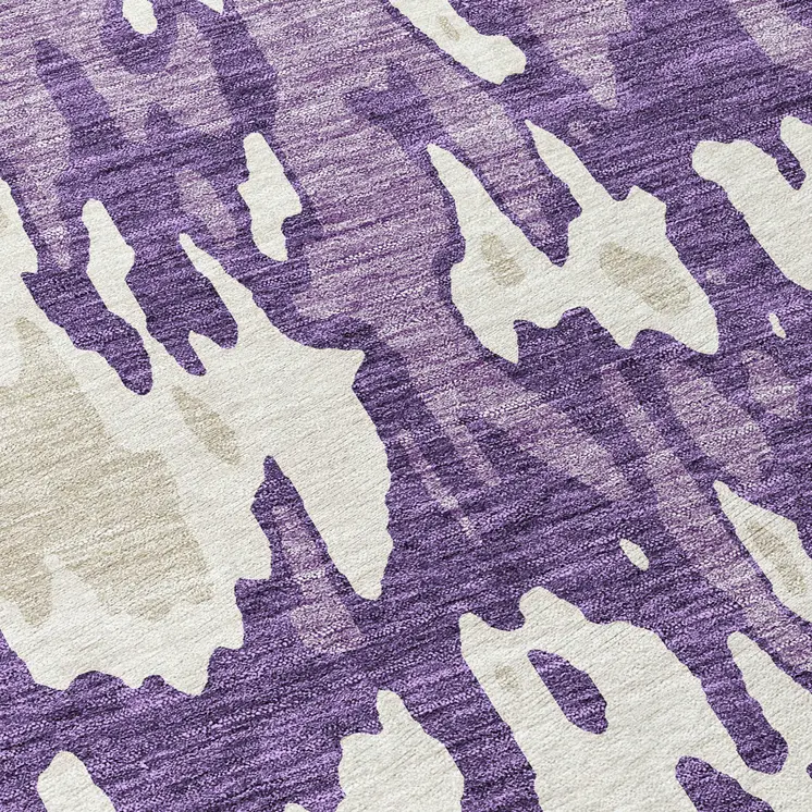 8' Purple And Ivory Round Abstract Washable Indoor Outdoor Area Rug