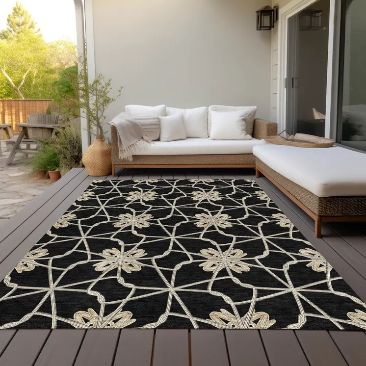 5' X 8' Black And Ivory Geometric Washable Indoor Outdoor Area Rug