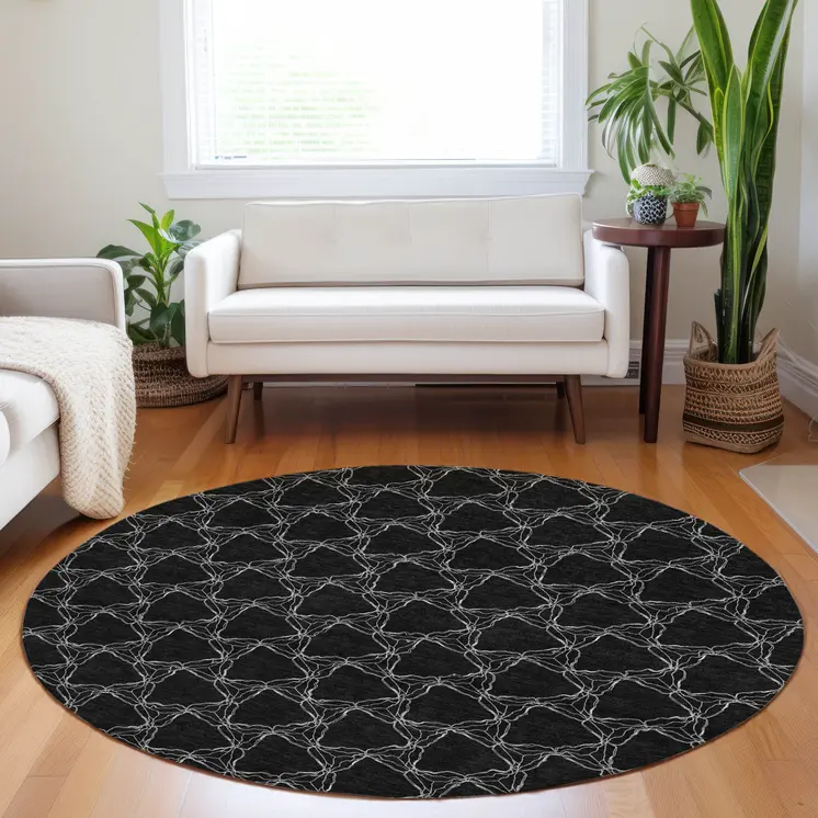8' Black And White Round Geometric Washable Indoor Outdoor Area Rug