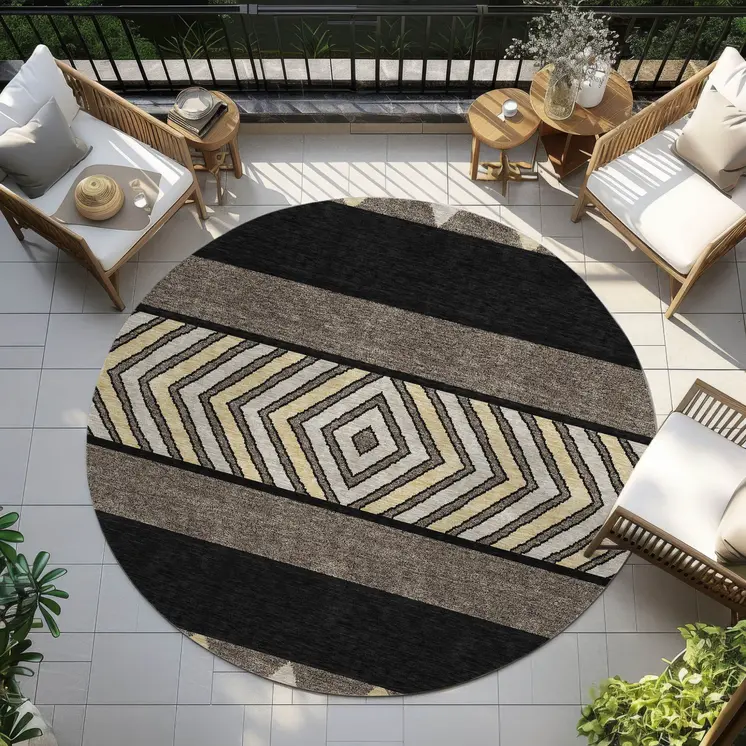 8' Black Ivory And Wheat Round Southwestern Washable Indoor Outdoor Area Rug