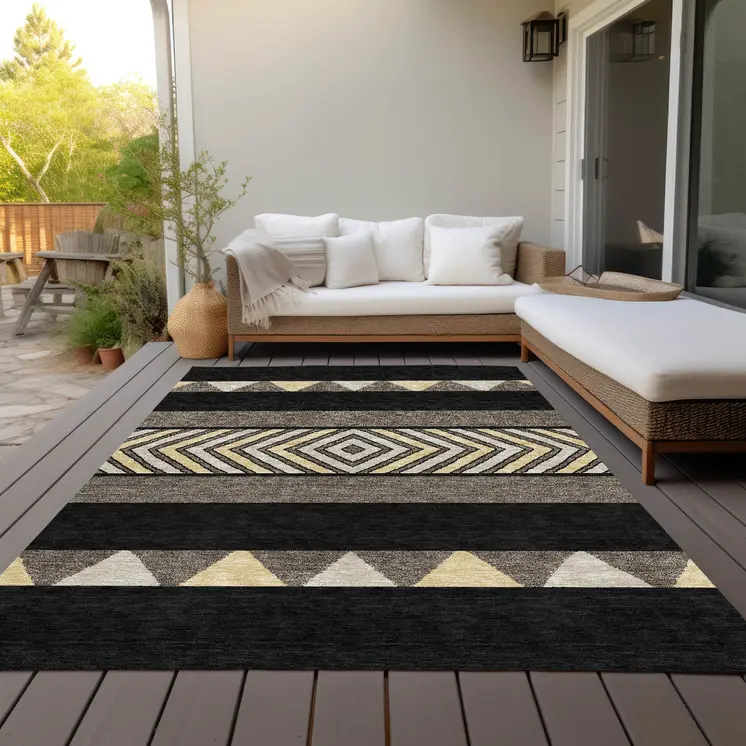 8' X 10' Black Ivory And Wheat Southwestern Washable Indoor Outdoor Area Rug
