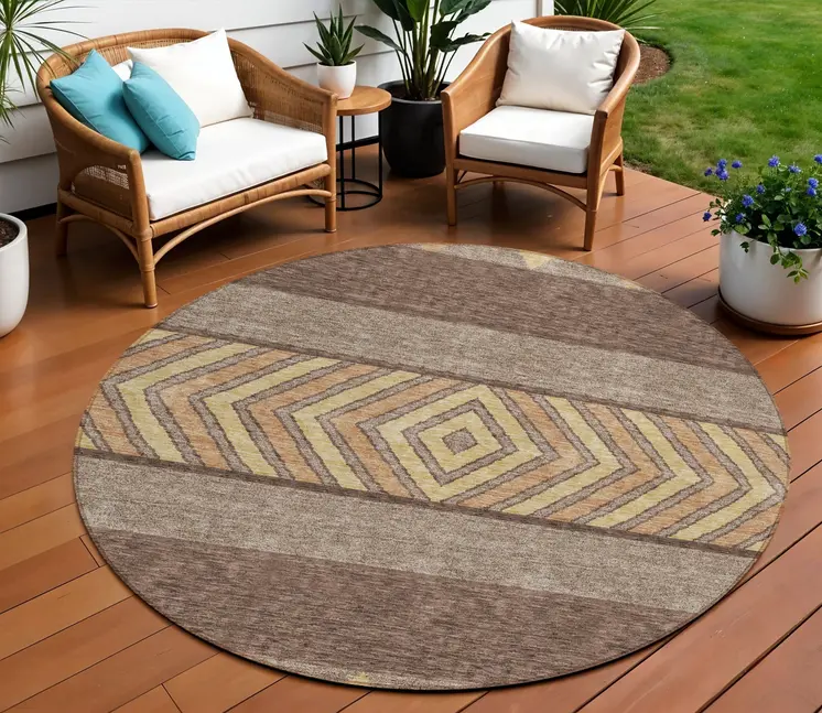 8' Brown Wheat And Copper Round Southwestern Washable Indoor Outdoor Area Rug
