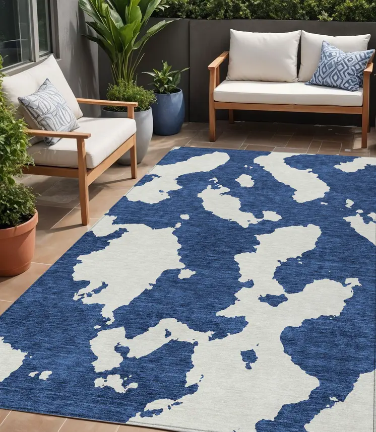 5' X 8' Navy Blue And Ivory Abstract Washable Indoor Outdoor Area Rug