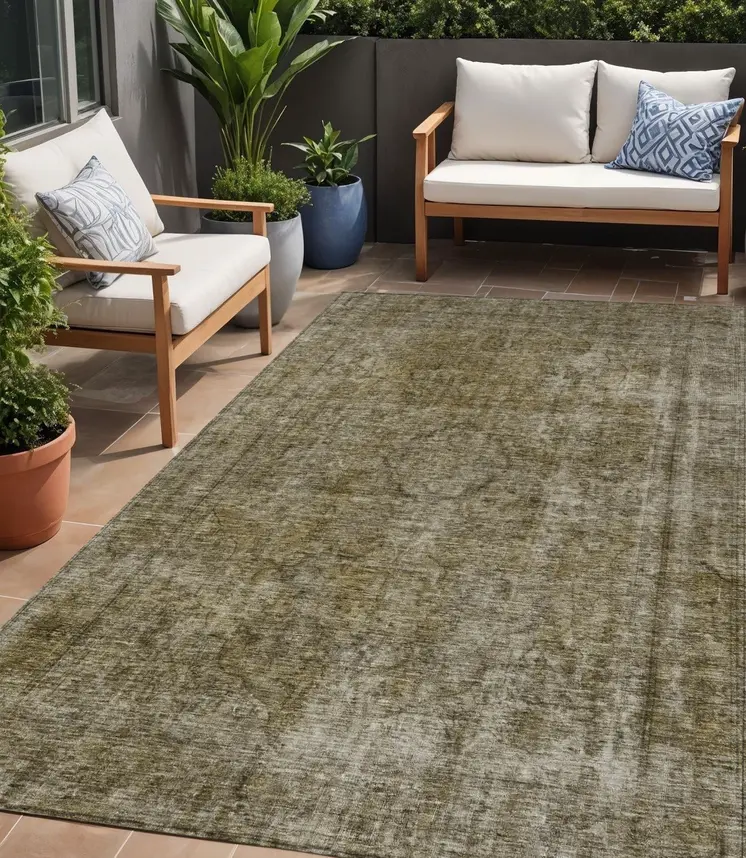 5' X 8' Pewter And Silver Medallion Washable Indoor Outdoor Area Rug