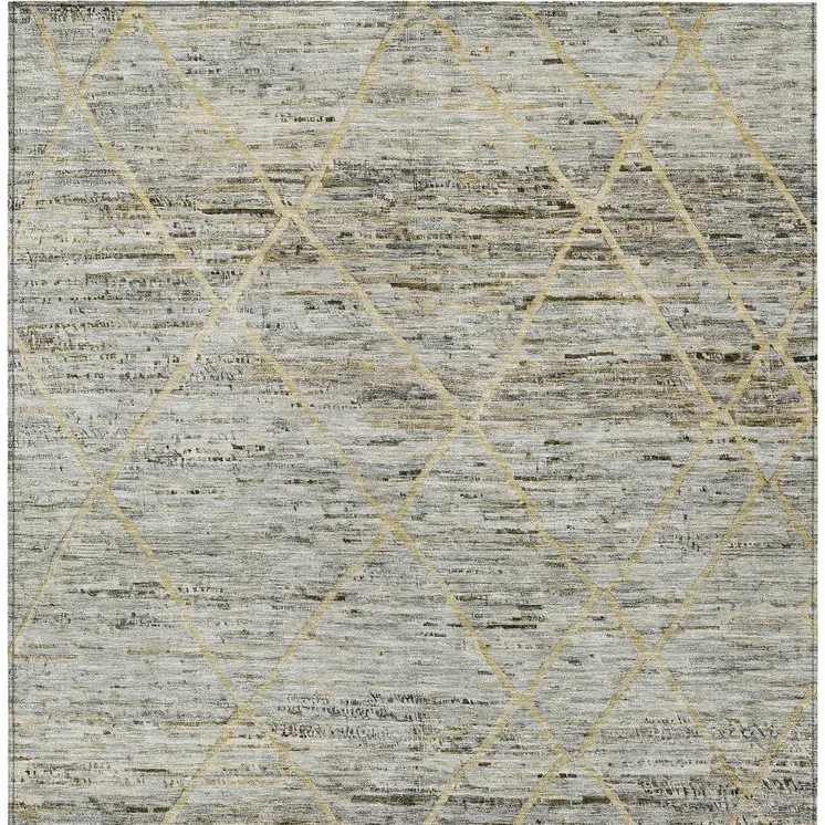 5' X 8' Pewter And Gold Trellis Washable Indoor Outdoor Area Rug