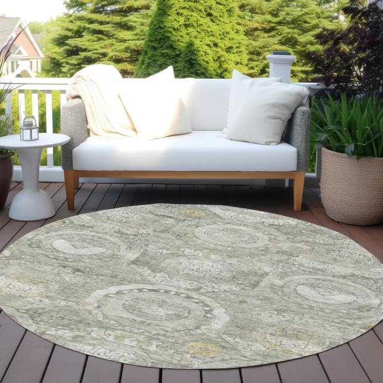 8' Pewter And Gold Round Medallion Washable Indoor Outdoor Area Rug