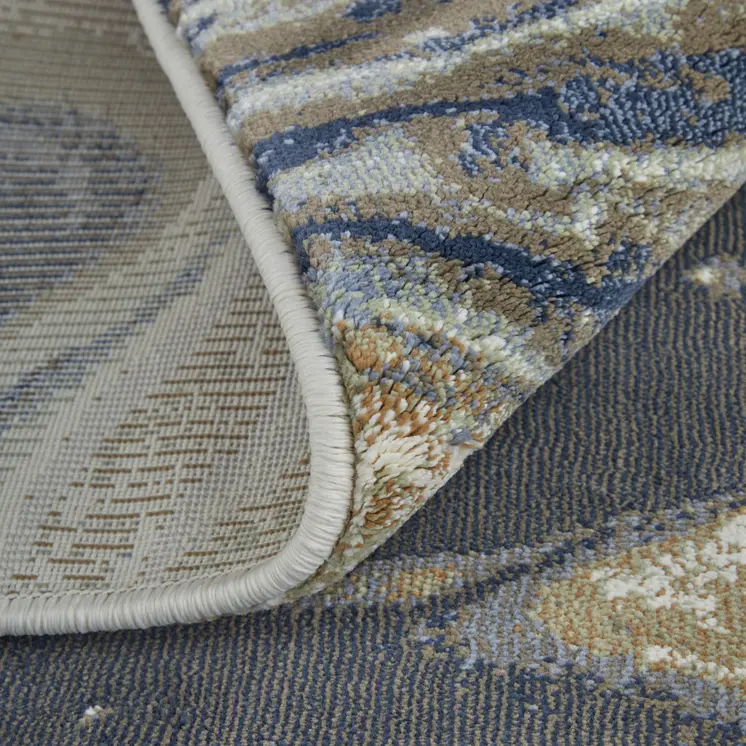 5' X 8' Gray And Ivory Abstract Area Rug