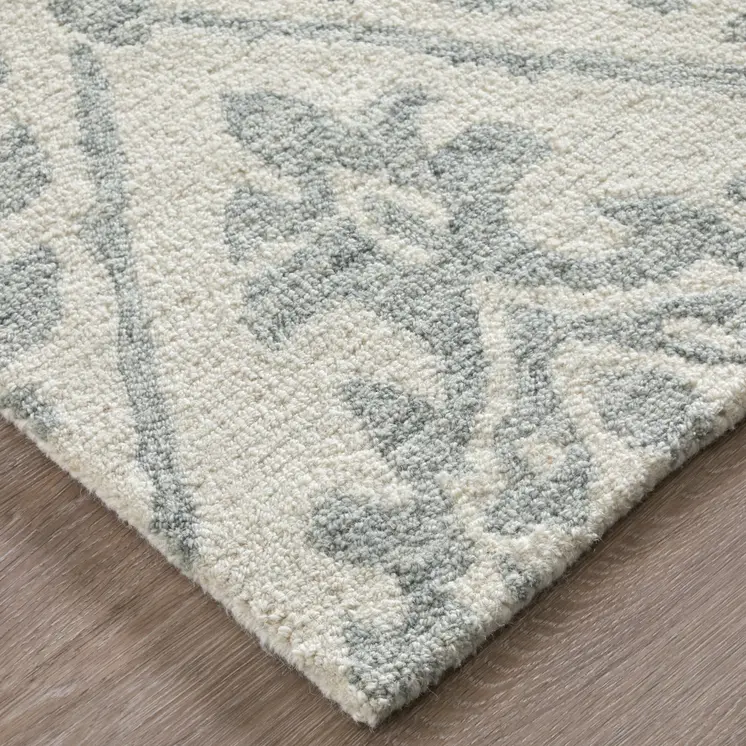 2' X 3' Ivory And Gray Floral Hand Tufted Area Rug