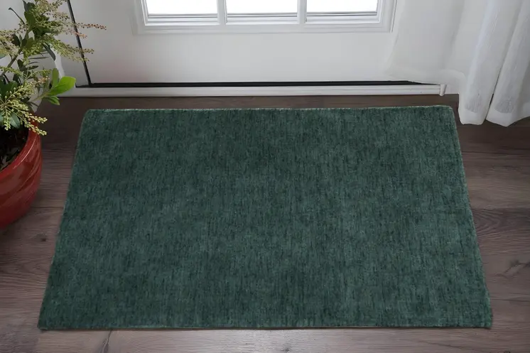 2' X 3' Green Hand Woven Area Rug