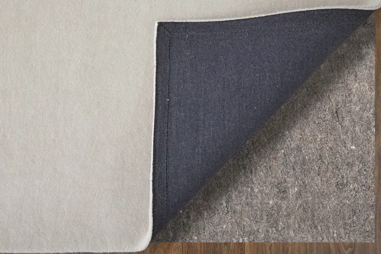 5' X 8' Pink And Ivory Ombre Hand Tufted Area Rug