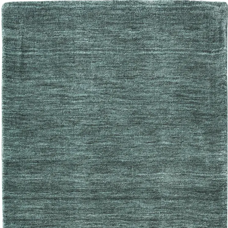 8' Green And White Hand Woven Runner Rug