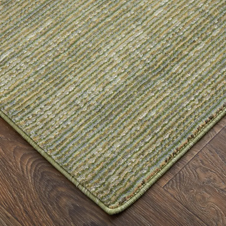 8' Green And Tan Runner Rug
