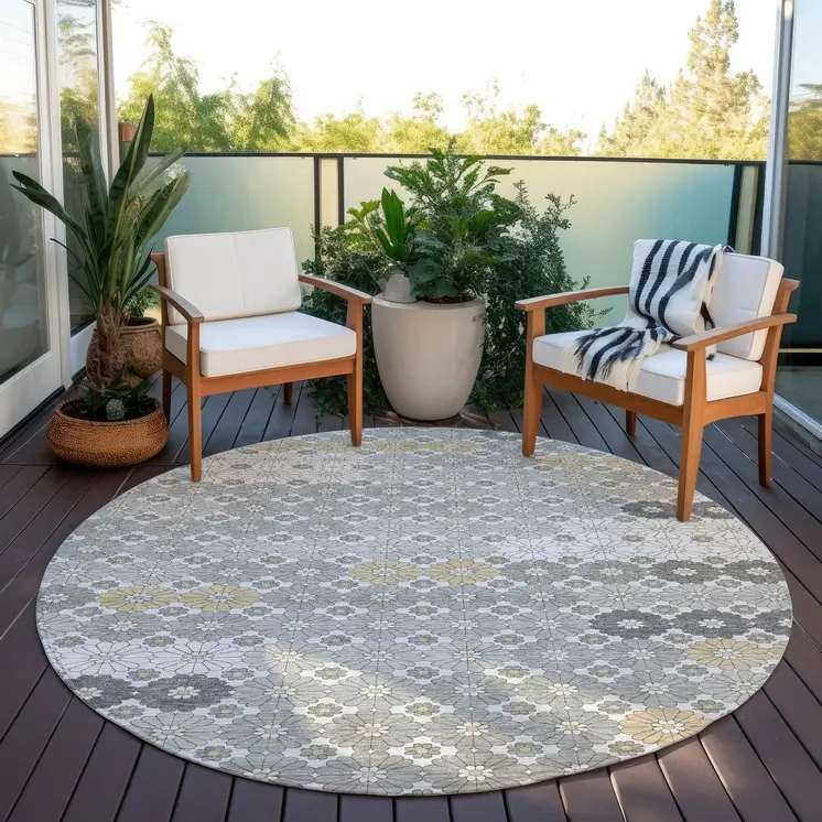 8' Gray Beige And Ivory Round Floral Washable Indoor Outdoor Area Rug