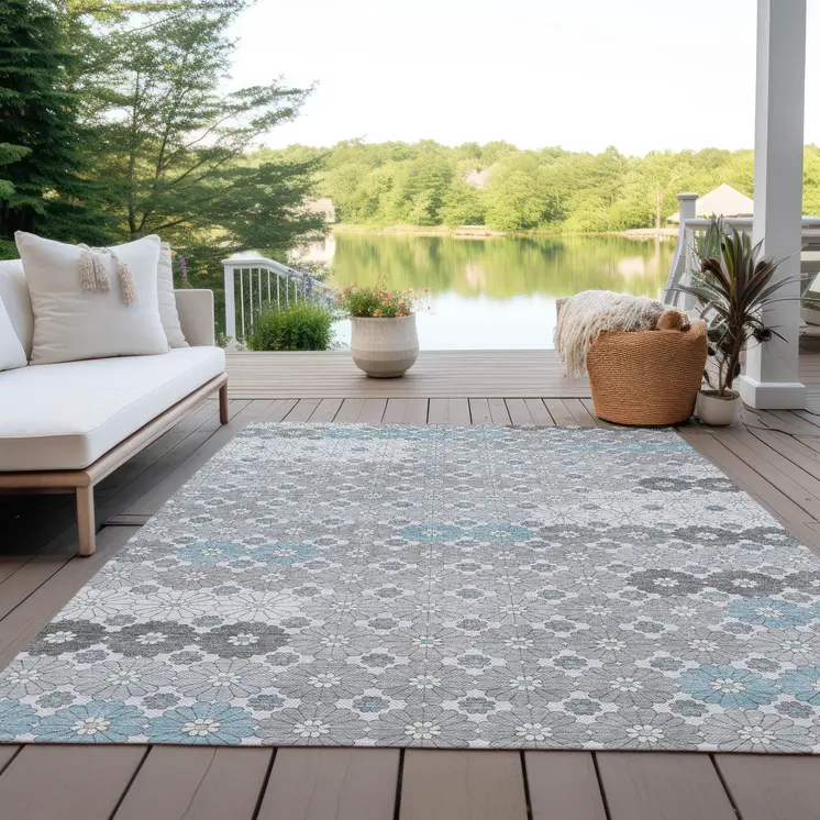 5' X 8' Silver Blue And Ivory Floral Washable Indoor Outdoor Area Rug
