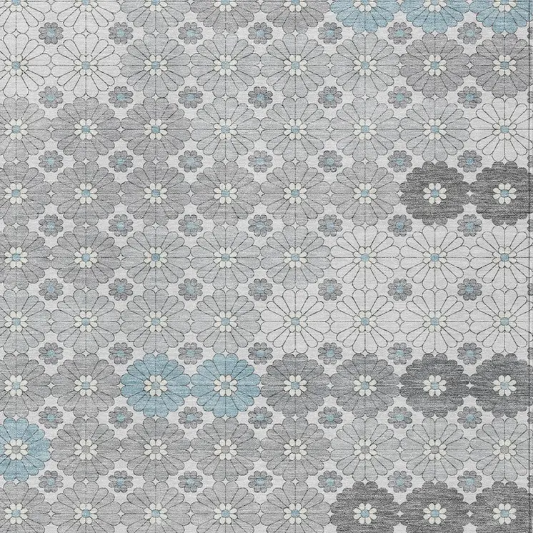 8' X 10' Silver Blue And Ivory Floral Washable Indoor Outdoor Area Rug