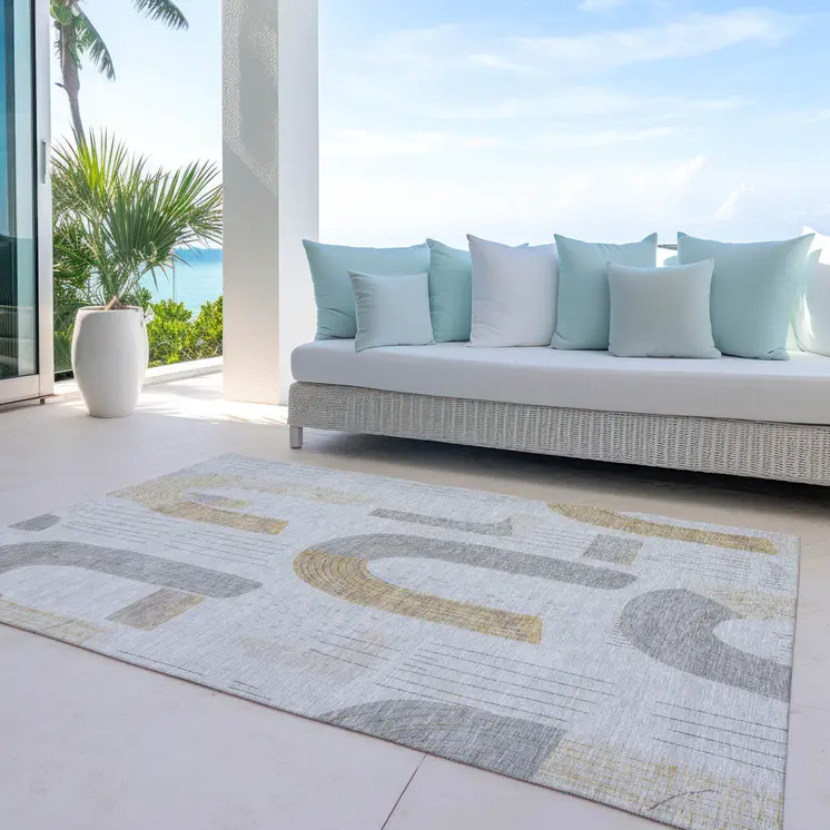 8' X 10' Silver And Gold Geometric Washable Indoor Outdoor Area Rug