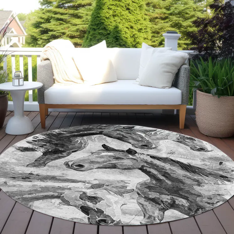 8' Gray And Silver Round Horse Washable Indoor Outdoor Area Rug