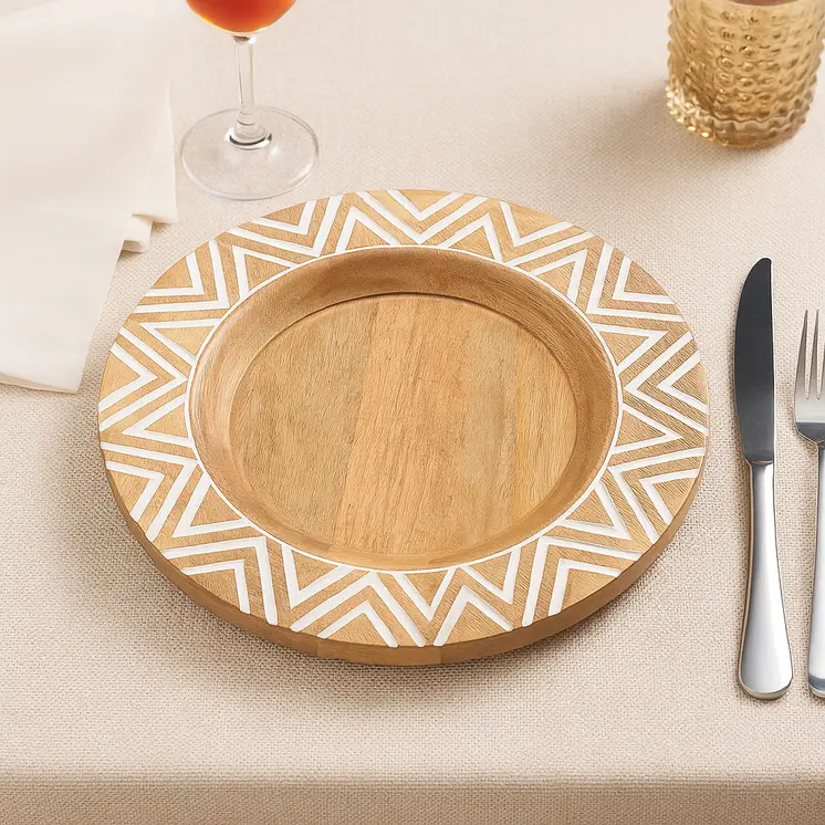 13" Natural And White Solid Wood Chevron Handmade Round Charger Plate