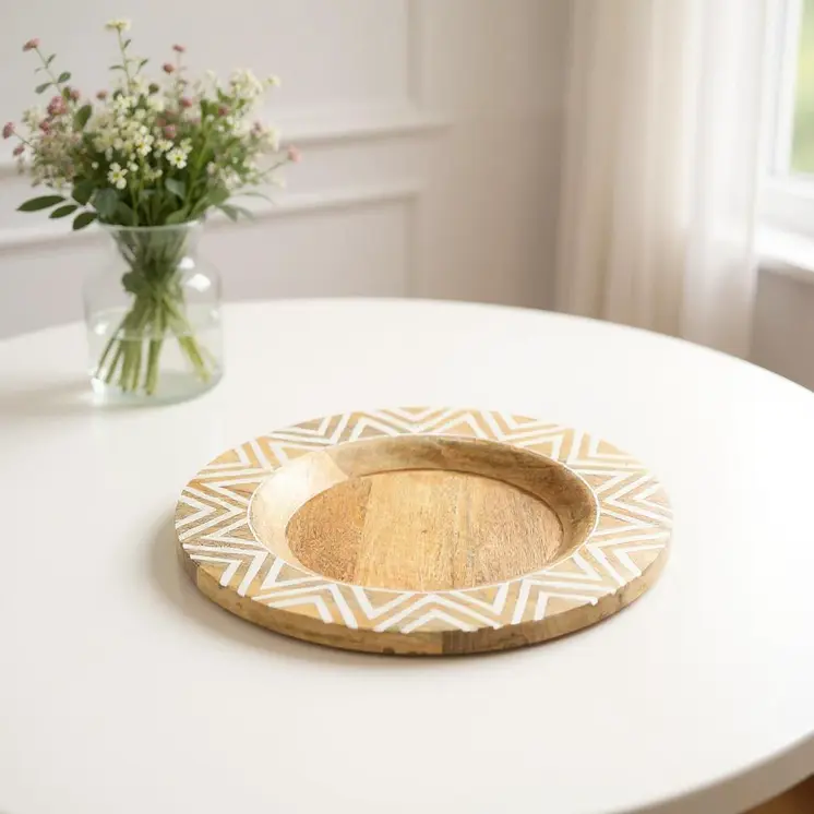 13" Natural And White Solid Wood Chevron Handmade Round Charger Plate
