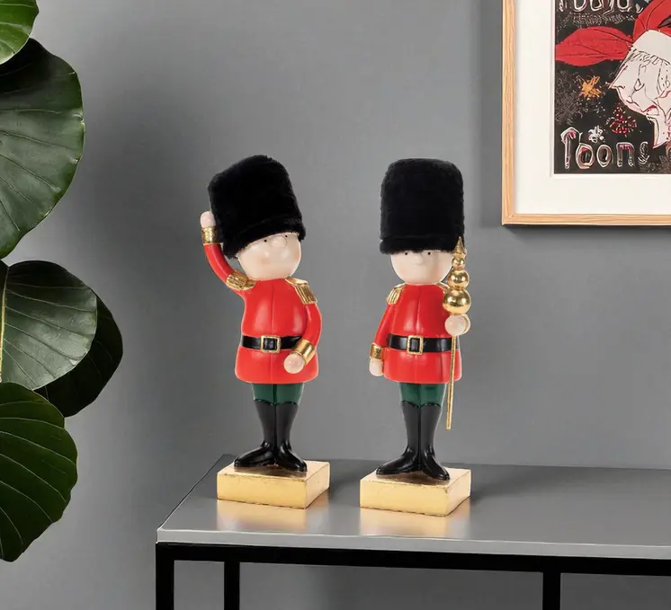 Set of Two Black And Gold Polyresin Figurine