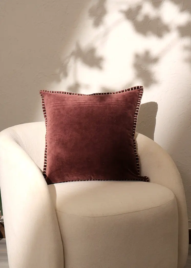 19" Russet Velvet And Cotton Throw Pillow