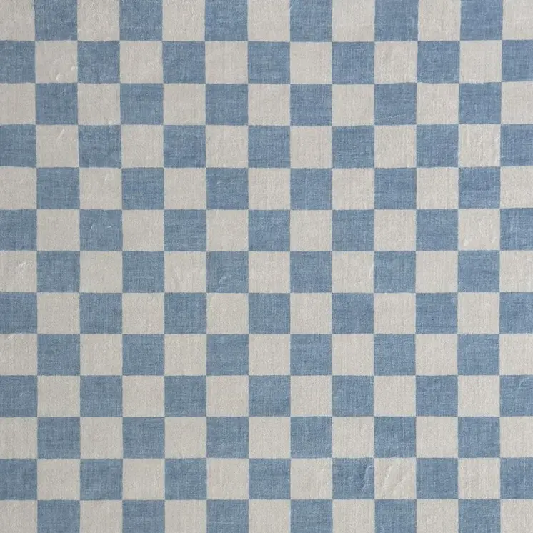 8' X 11' Blue And Off White Checkered Area Rug