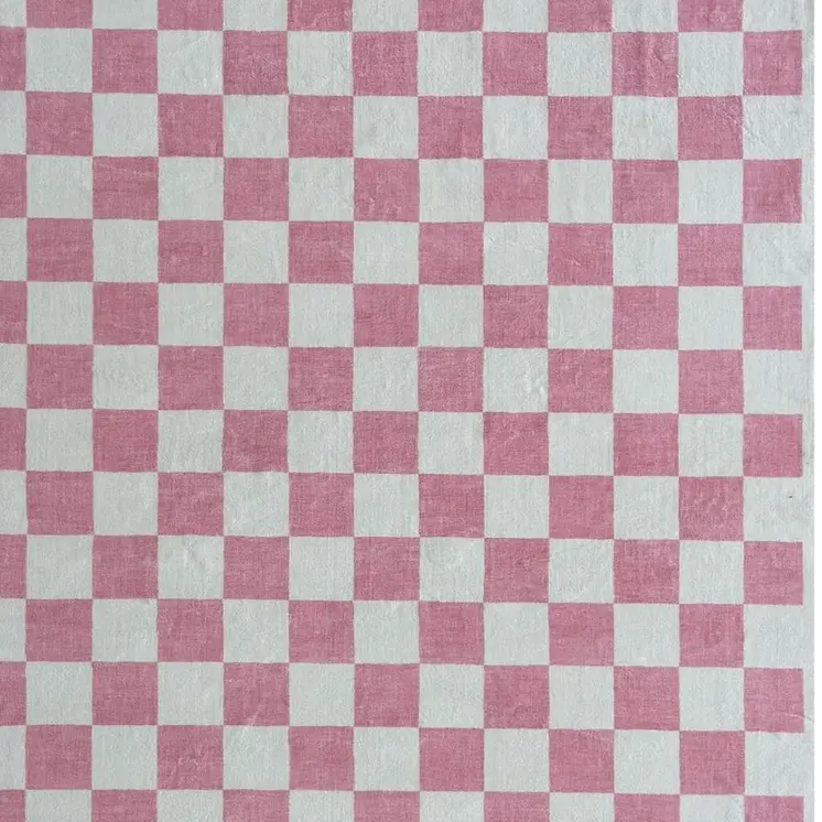 8' X 11' Pink And Off White Checkered Area Rug