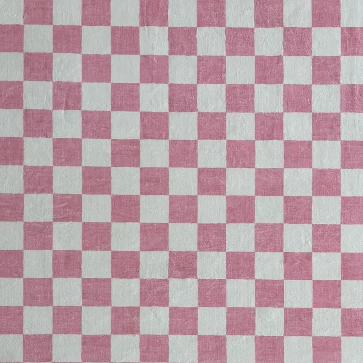 8' X 11' Pink And Off White Checkered Area Rug
