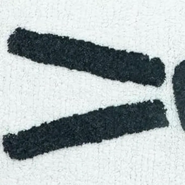 32" White And Black Cotton Kitty Cat Shaped Youthful Bath Rug