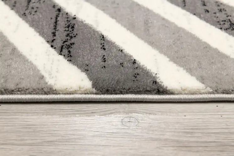 6' Red And Gray Geometric Runner Rug