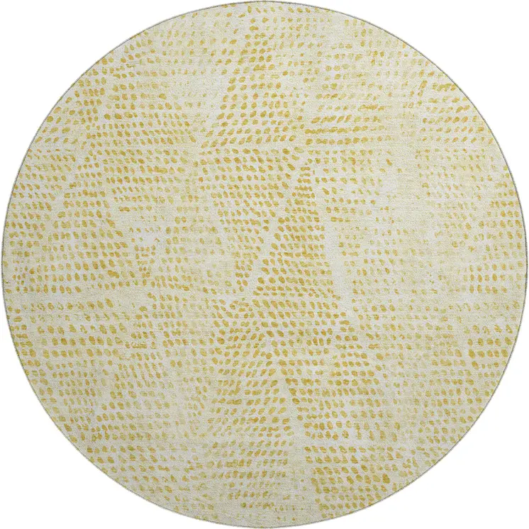 8' Wheat And Ivory Diamond Washable Round Rug With UV Protection