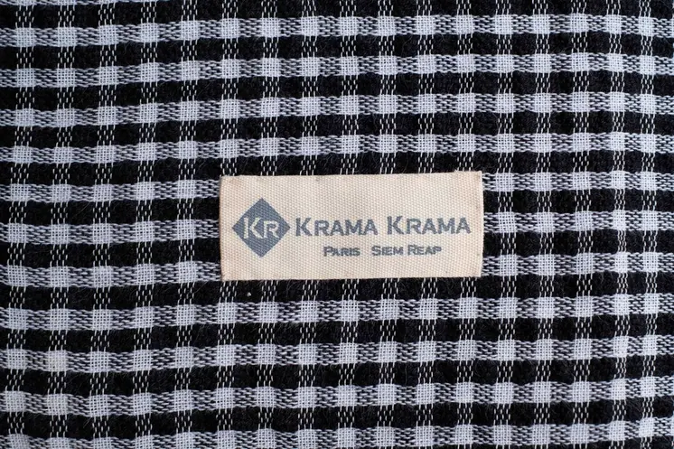 Krama black Carbon