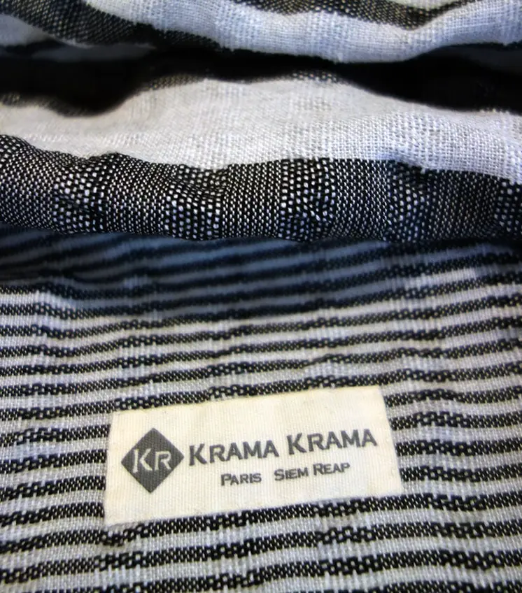 Krama or Noir