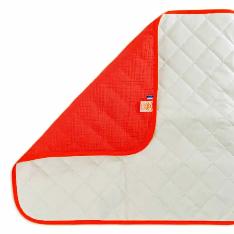 Tapis à Langer en Coton Bio Fraise