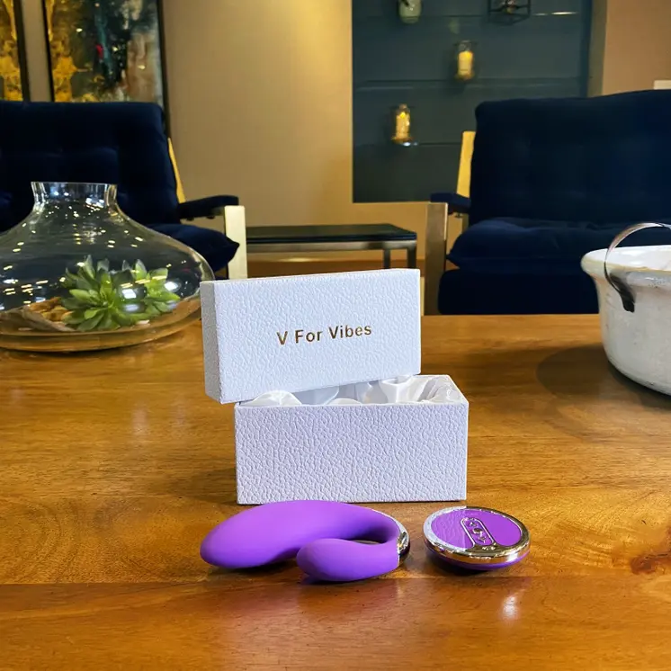 Athena - The Remote Control Dildo & Pulsating Vibrator