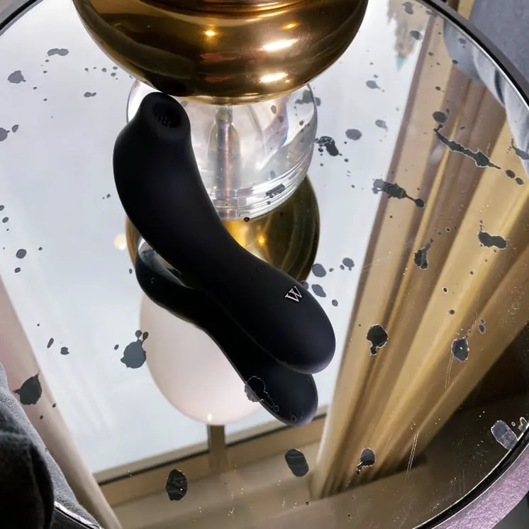 Venus Dual-Head Wand Vibrator/Soft Dildo X Drusilla - Magic Tongue Vibrator