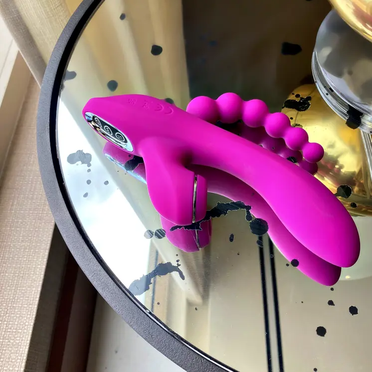 Cardea - The Ultimate Vibrating Clit Sucker