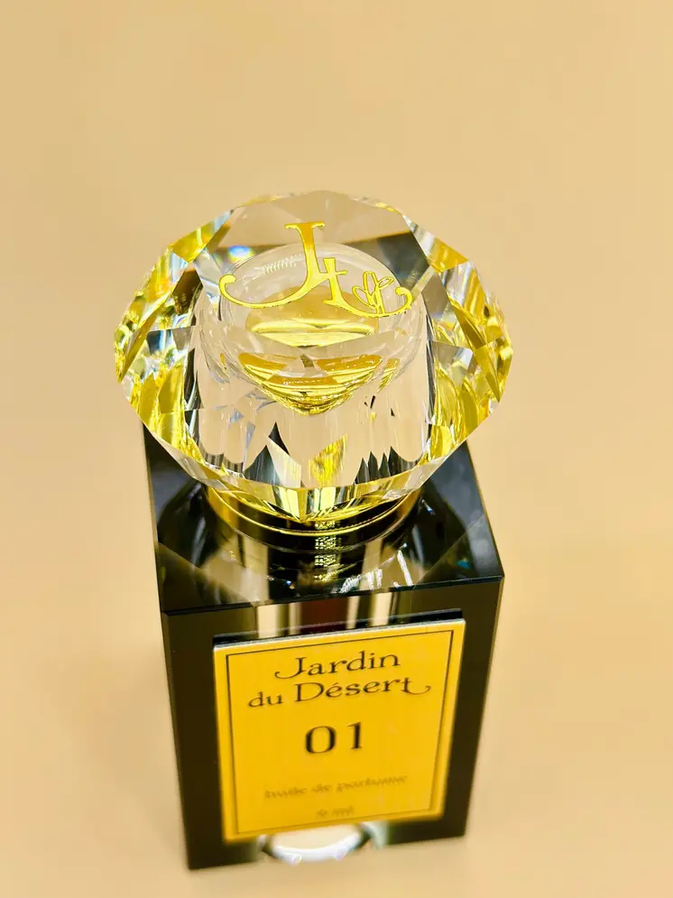 01 FORBIDDEN TEMPTATION - PERFUME BODY OIL