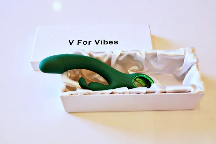 Lympha - The Green Vibrator