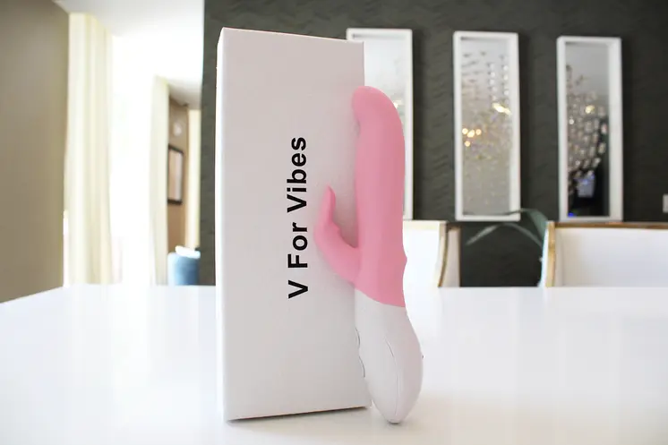 Mana Genita - Premium Rabbit Massager