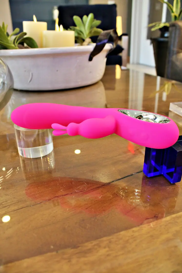 Larunda - The Rabbit Vibrating Toy