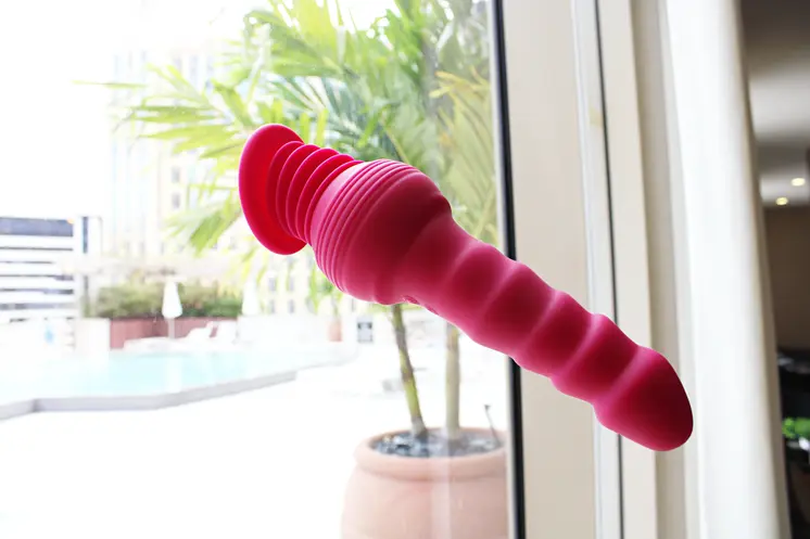 Vitula – The Ultimate Thrusting Vibrator