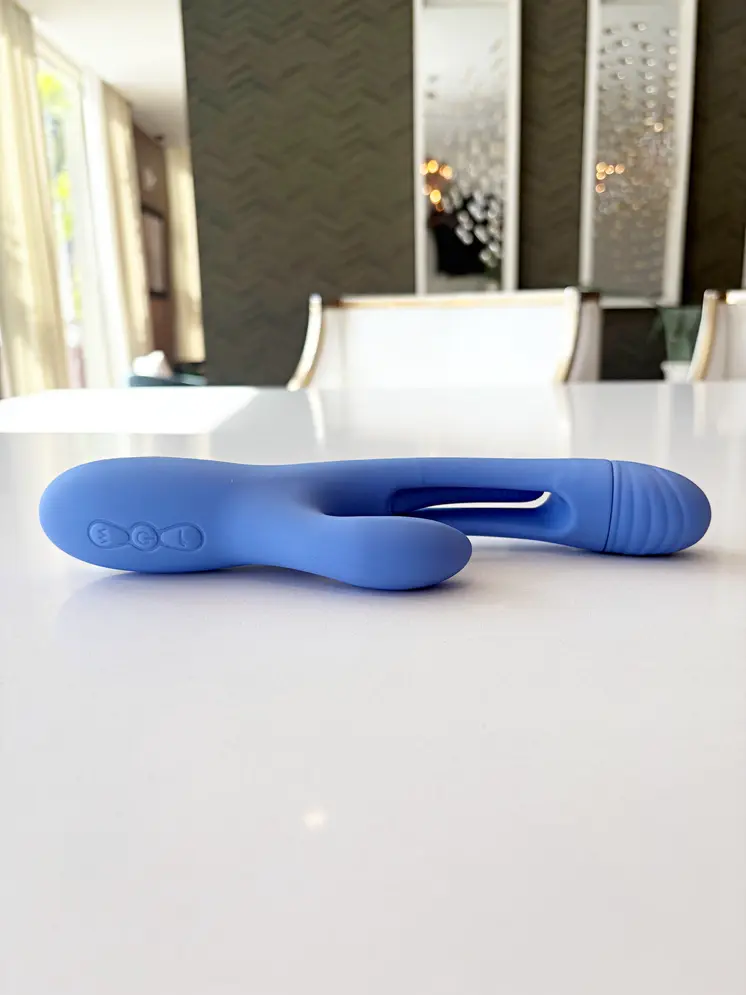 Veronica - The Ultimate Flicking Vibrator