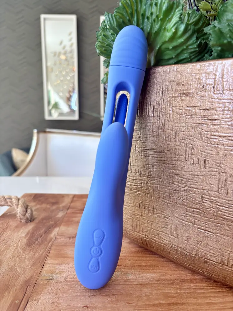 Veronica - The Ultimate Flicking Vibrator