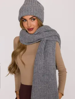 Shawl model 219550 Moe