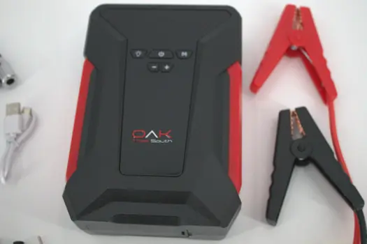 Portable Battery Jumper, 1000 Amps, Medium Duty
