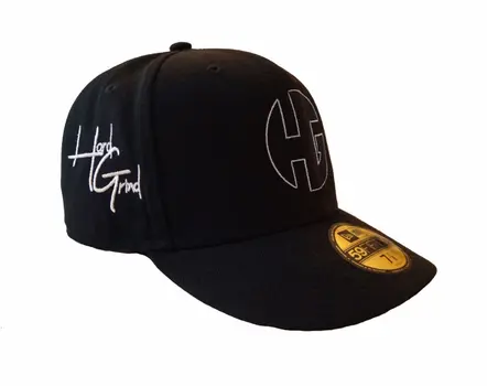 Hard Grind x New Era (59Fifty) Signature Fitted Cap - Black/White