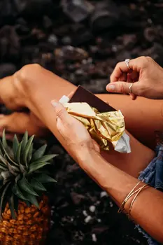 Kuleana Rum 71% Hawaiian Cacao Dark Chocolate with Hawaiian Vanilla