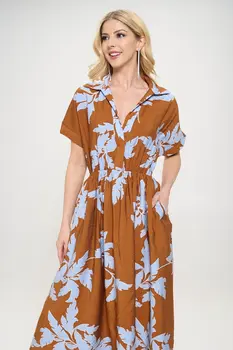 Flower Print Collared V neck �Dress with Pockets