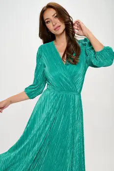 Plisse V neck Dress with Asymmetrical Hem